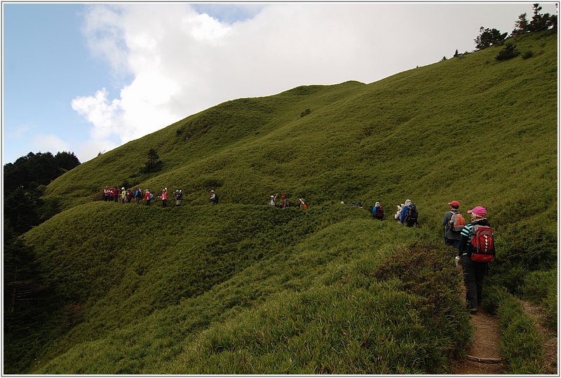 2014-09-29 13-02-03挺進南華山.JPG